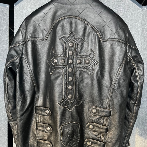 Affliction, Limited Edition-130/930. - Picture 3 of 6